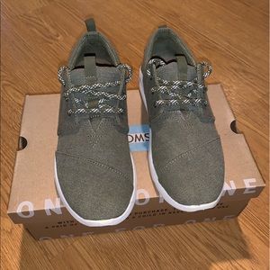 Toms low Sneaker/Shoes